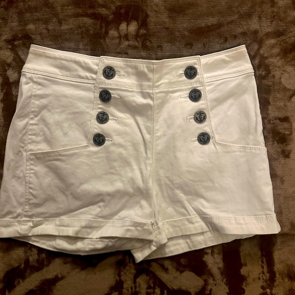 Express High Waisted White Button Shorts Size 6